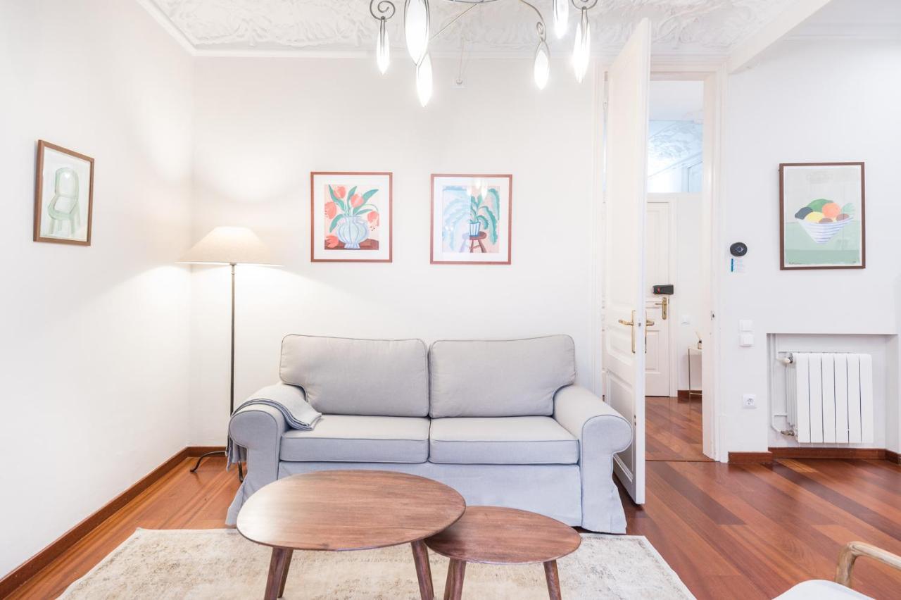 Modernist Apartment In The Best Location บาร์เซโลนา ภายนอก รูปภาพ